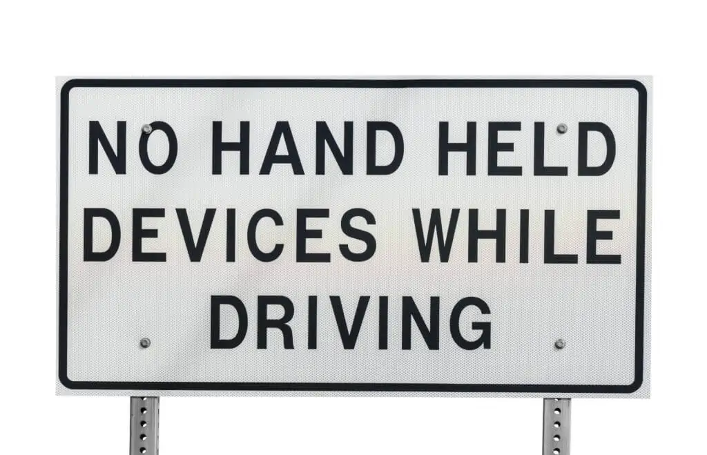 New Penalties for the Hands Free Driving Law for Florida Drivers scaled 1
